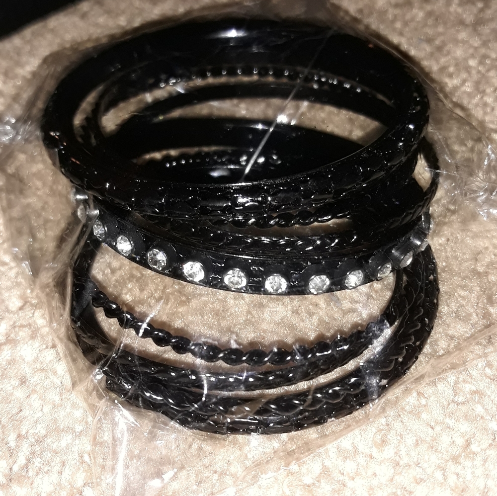 LENOX Bangle Bracelets, standard/ slide on..black